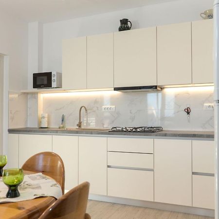 Apartment Bellevue - Pul331 By Interhome Pjescana Uvala Luaran gambar