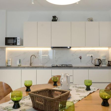 Apartment Bellevue - Pul331 By Interhome Pjescana Uvala Luaran gambar